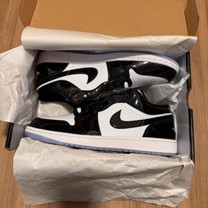 NEW Air Jordan Retro Low Casual Shoes Size 13 Black White Blue